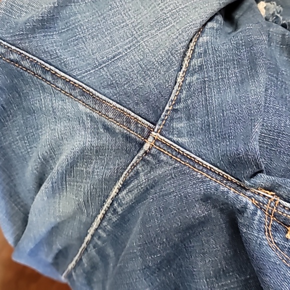 GAP 1969 Jeans - Picture 8 of 8